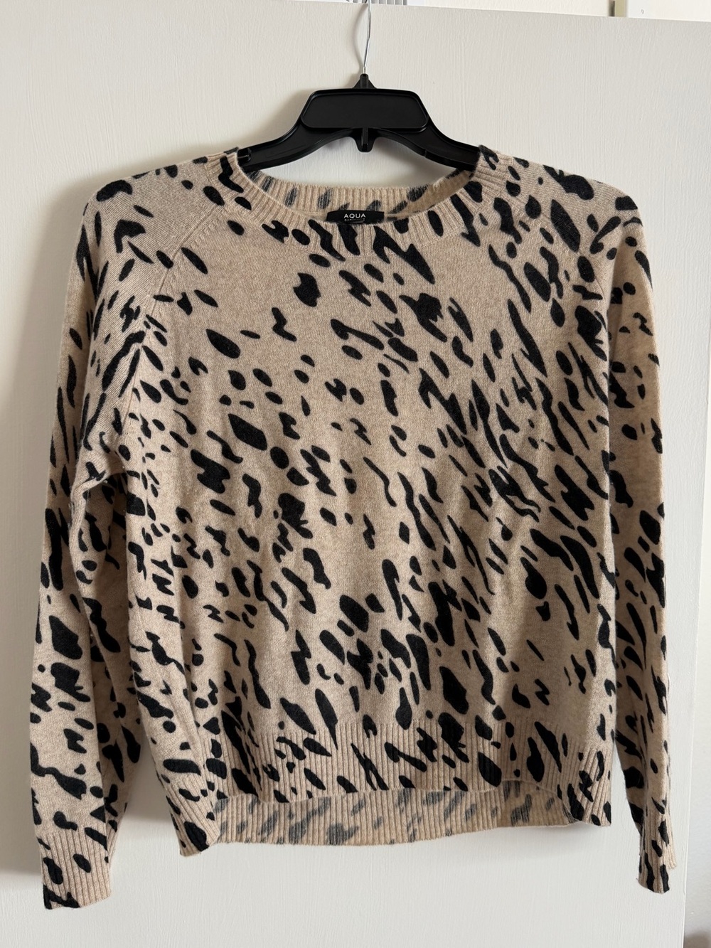 Aqua Cashmere Black and Beige Animal Print Pullover